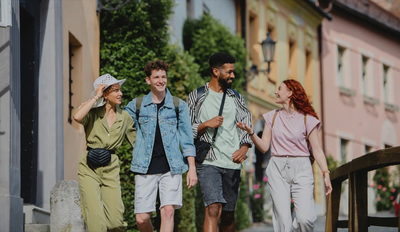 Best AI Travel Agents That Can Book Tours